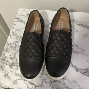 Steve Madden sneakers